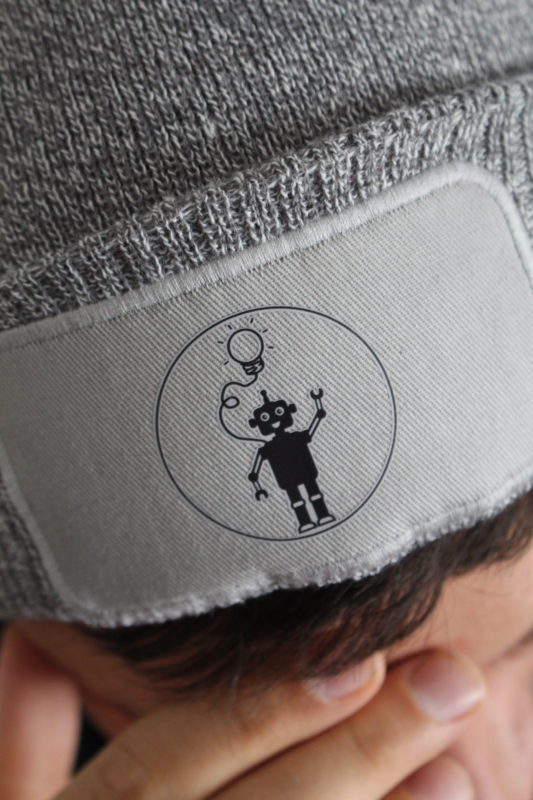 bonnet robot gris leobotics chapeau casquette