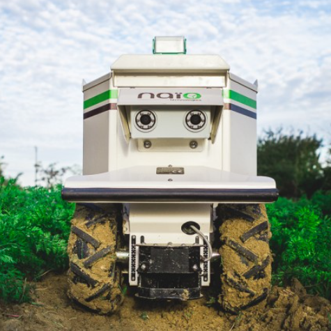 robot desherbage agricole 100 electrique oz naio technologies nature maraichage