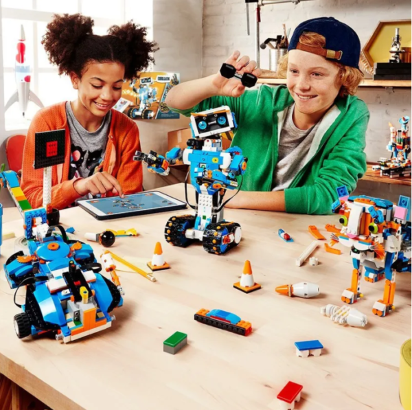 kit educatif construction programmation robot lego boost 17101 5