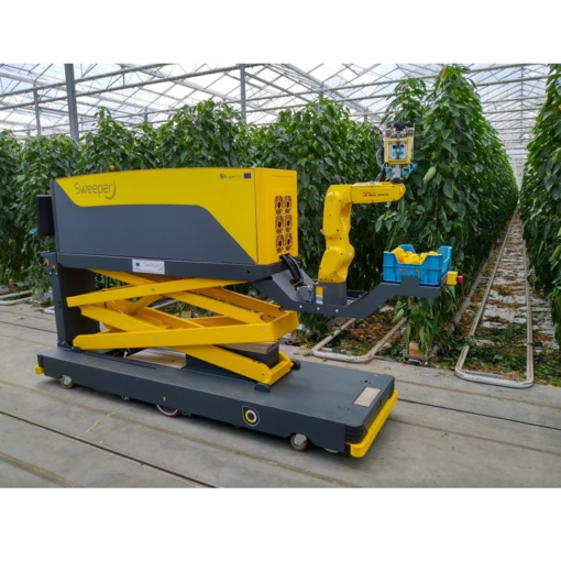 robot agriculture universite de wageningen de research greenhouse horticulture sweeper recoleteur de poivrons 1