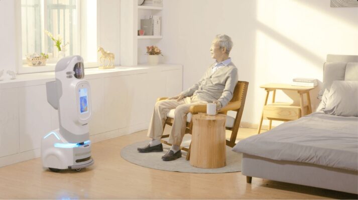 Robot de compagnon émotionnel autonome assistance à la personne WELLI Futronics